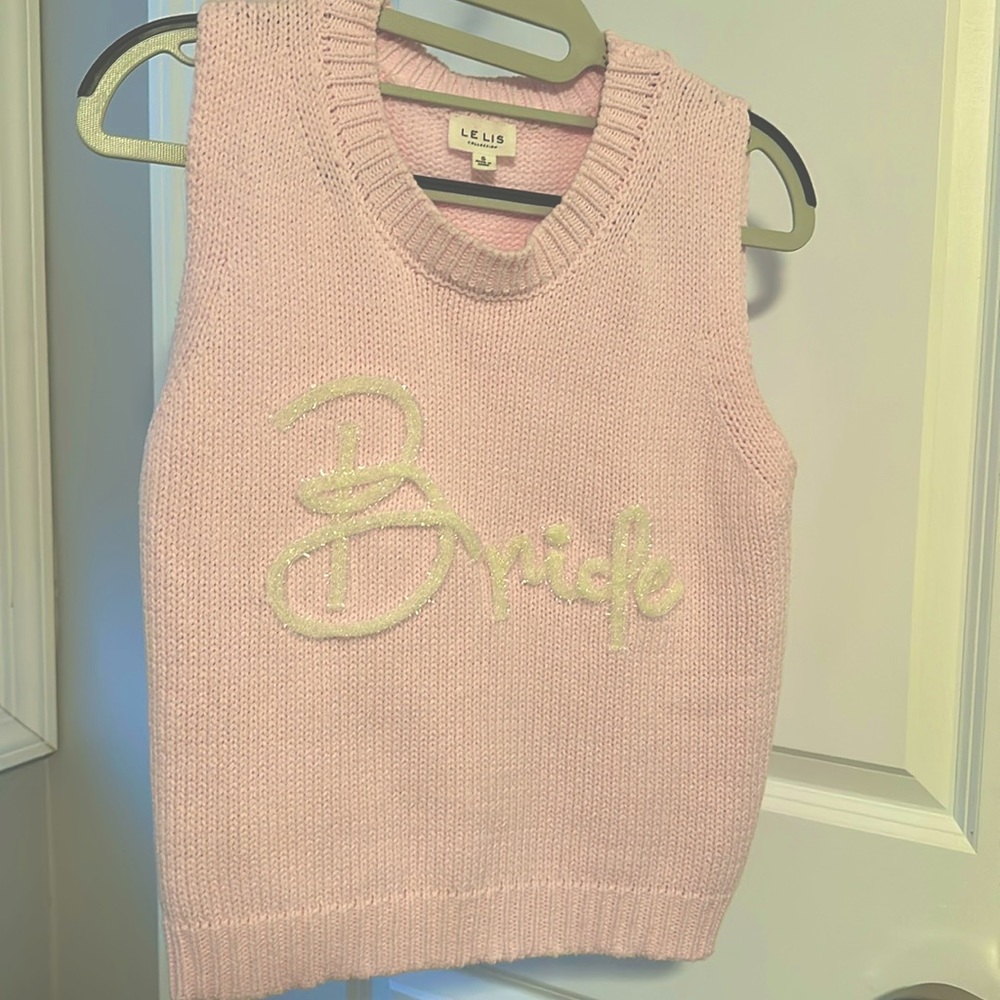 *Bride pink & white knit top